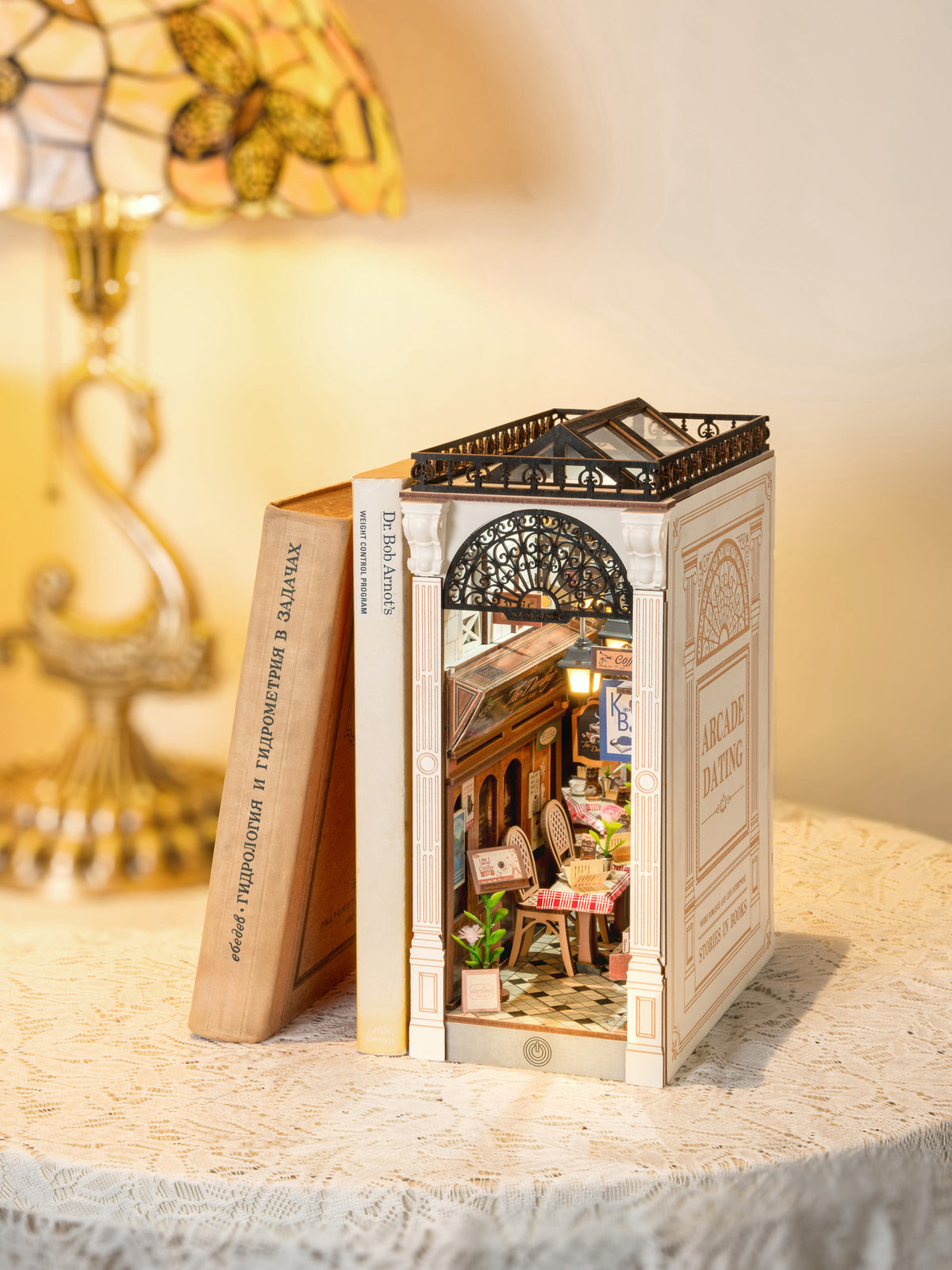 Rolife Arcade-Dating DIY-Bücherregal