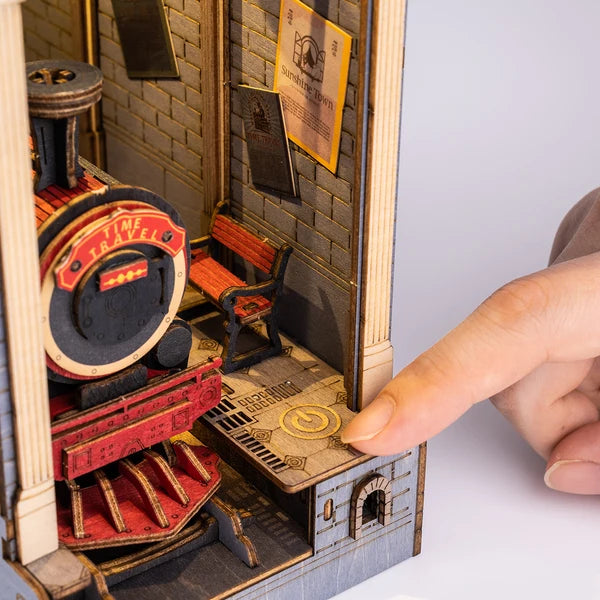 Rolife Time Travel DIY-Bücherregaleinschub