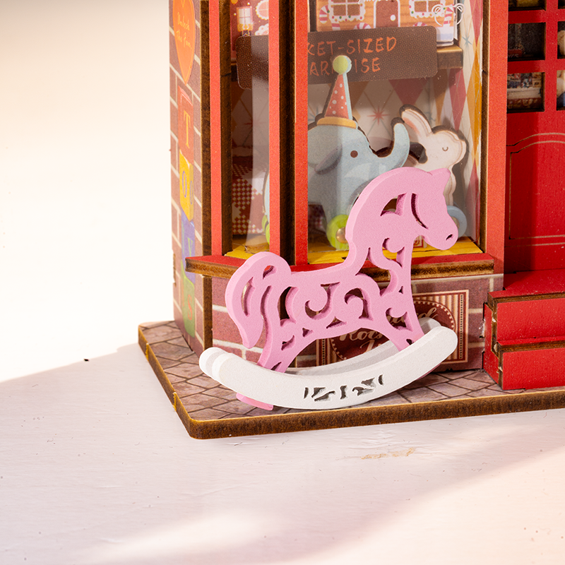 Rolife Whimsy Toy Shop DIY Miniaturhaus