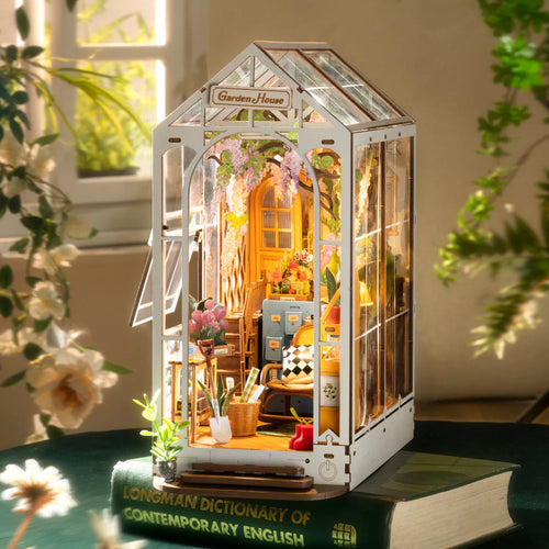 Gartenhaus DIY Bücherregal-Einsatz